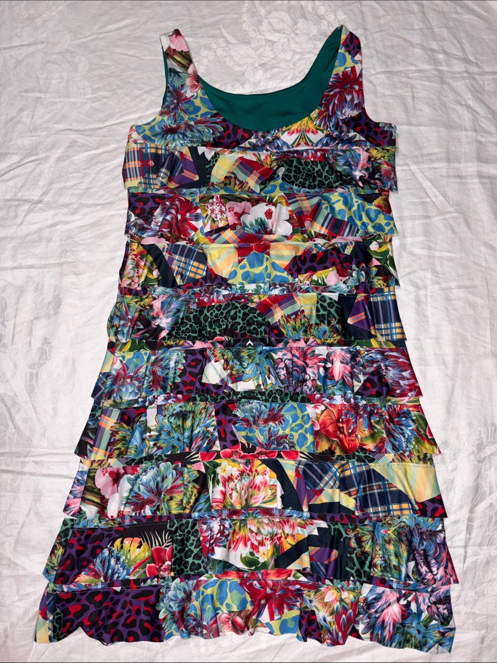 NWOT ISLE BY MELIS KOZAN cha cha dress
